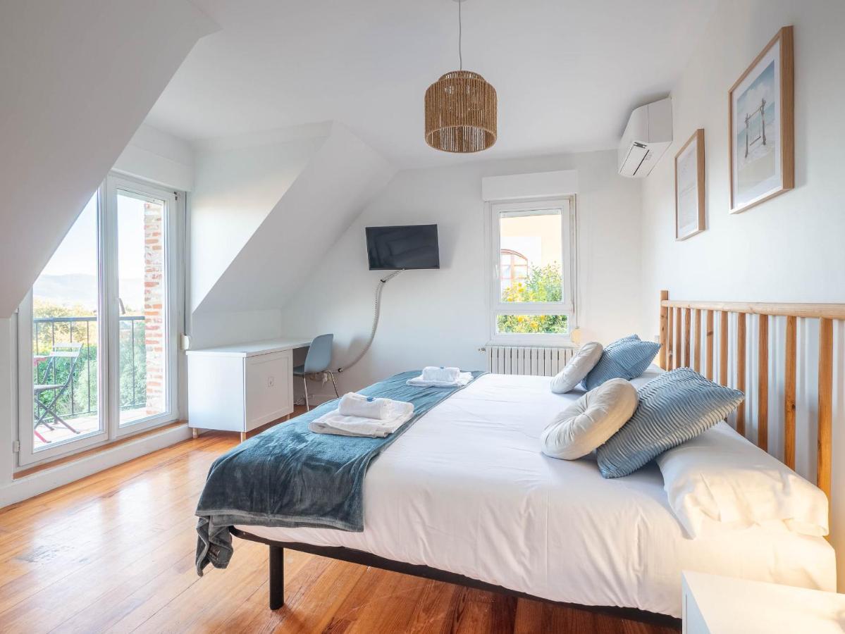 Bista Eder Hotel & Lodge Hondarribia Exteriör bild